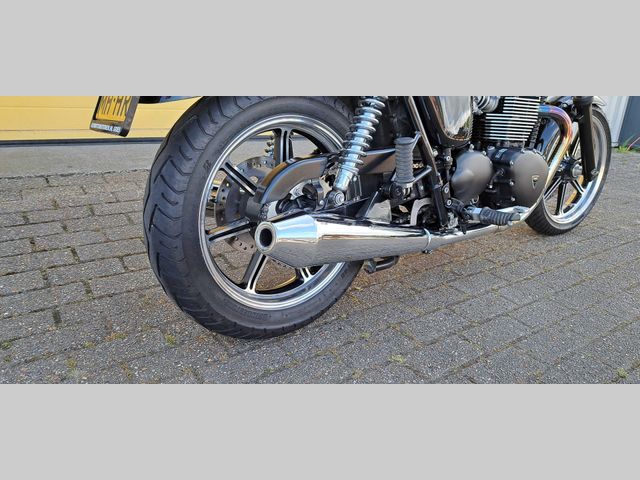 triumph - bonneville