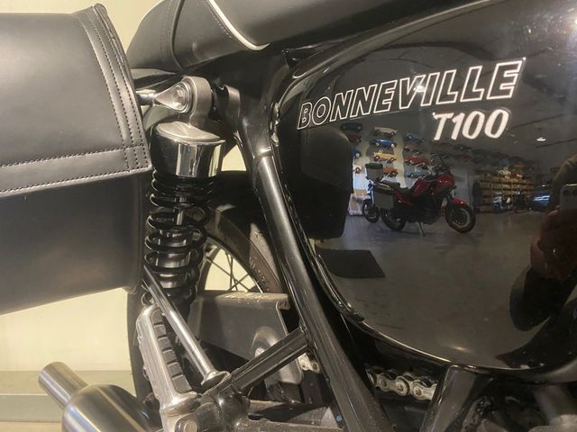 triumph - bonneville