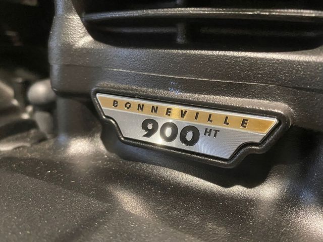 triumph - bonneville