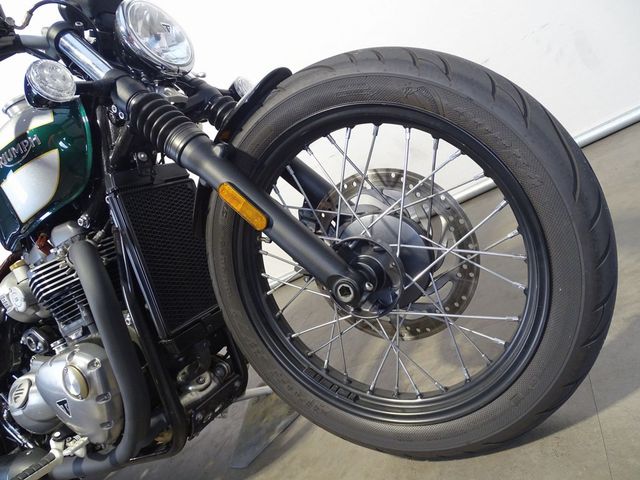 triumph - bonneville-bobber