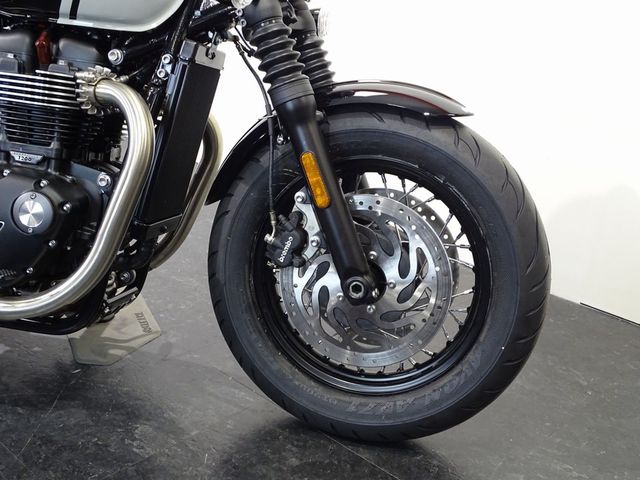 triumph - bonneville-bobber