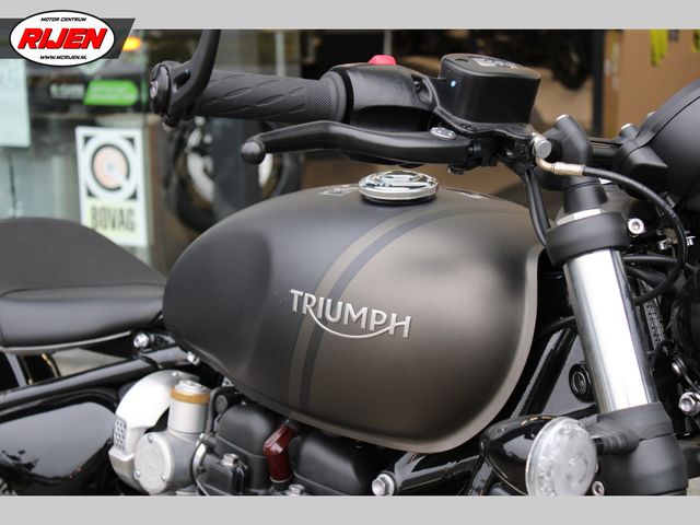 triumph - bonneville-bobber