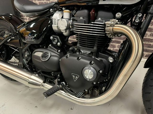 triumph - bonneville-bobber