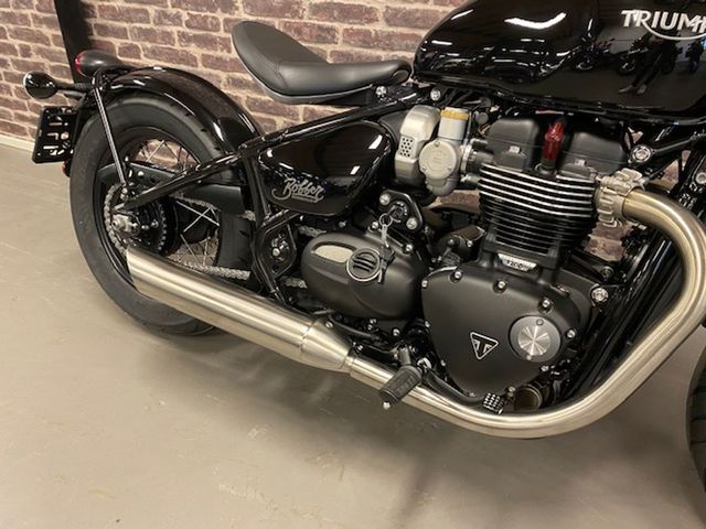 triumph - bonneville-bobber