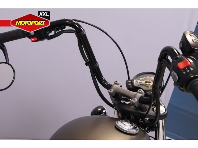 triumph - bonneville-bobber