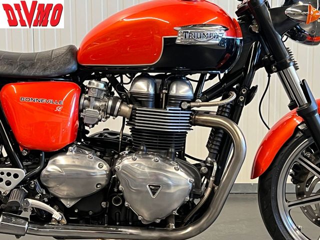 triumph - bonneville-se