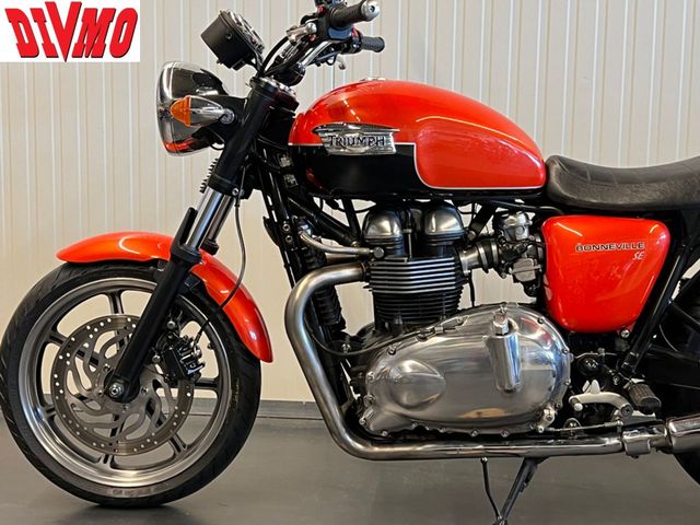 triumph - bonneville-se
