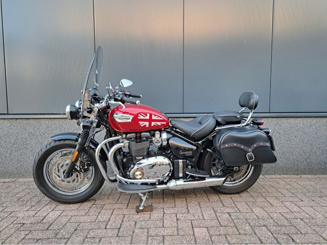 triumph - bonneville-speedmaster