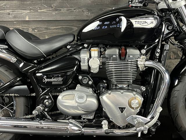 triumph - bonneville-speedmaster