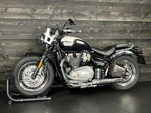 triumph - bonneville-speedmaster