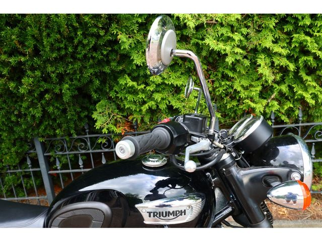 triumph - bonneville-t-100