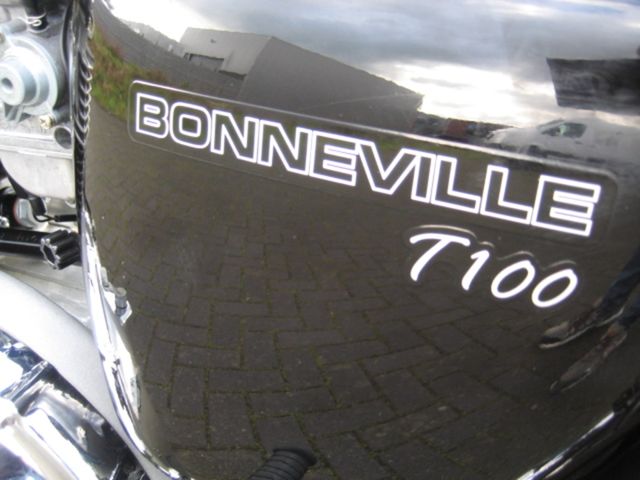 triumph - bonneville-t-100