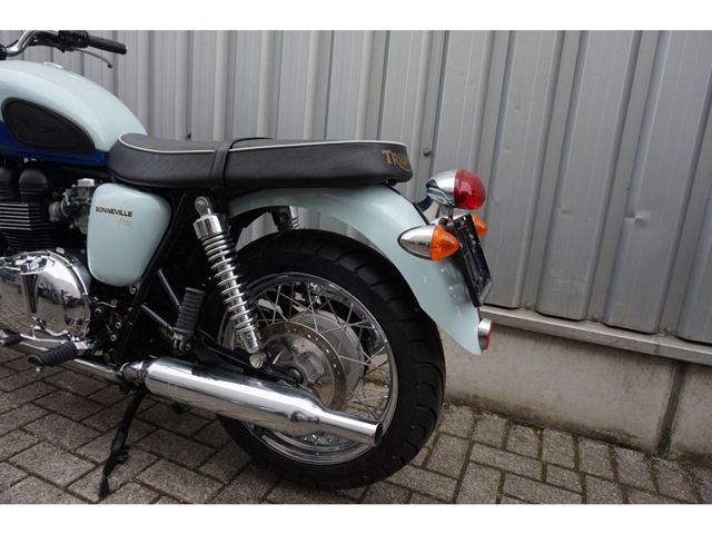 triumph - bonneville-t-100