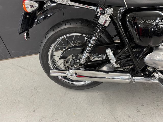 triumph - bonneville-t-100