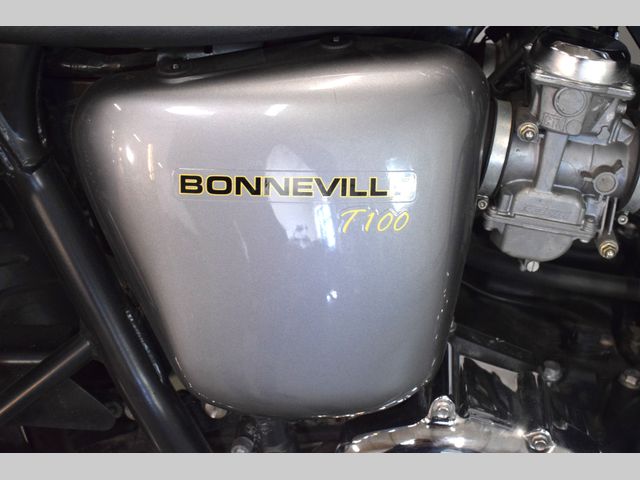 triumph - bonneville-t-100
