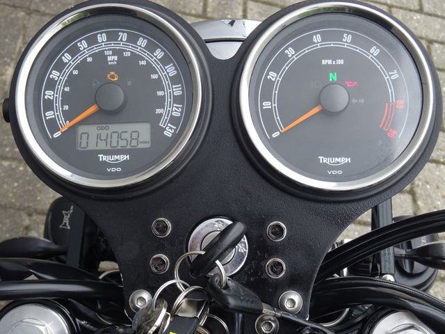 triumph - bonneville-t-100