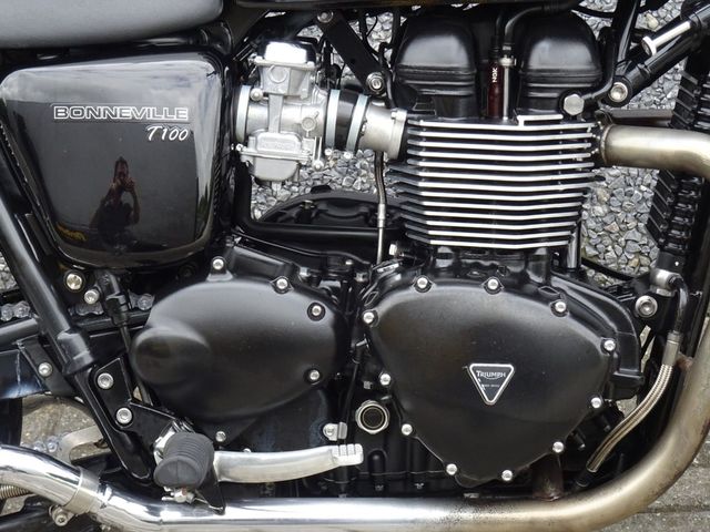 triumph - bonneville-t-100