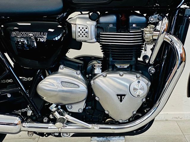 triumph - bonneville-t-100-black