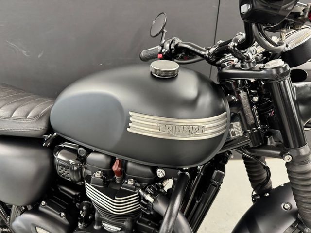 triumph - bonneville-t-100-black