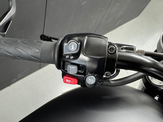 triumph - bonneville-t-100-black