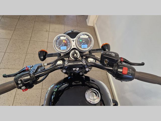 triumph - bonneville-t-100-black