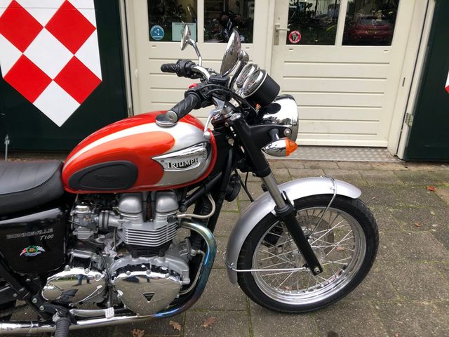 triumph - bonneville-t-100-c