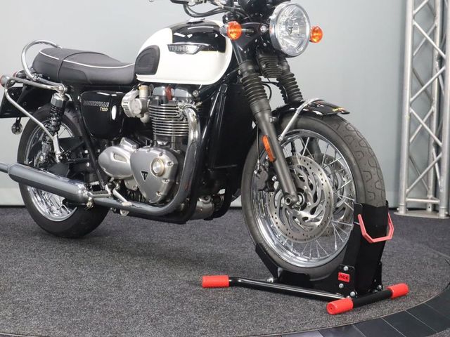 triumph - bonneville-t-120-black