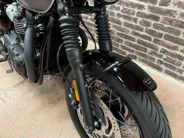 triumph - bonneville-t-120-black