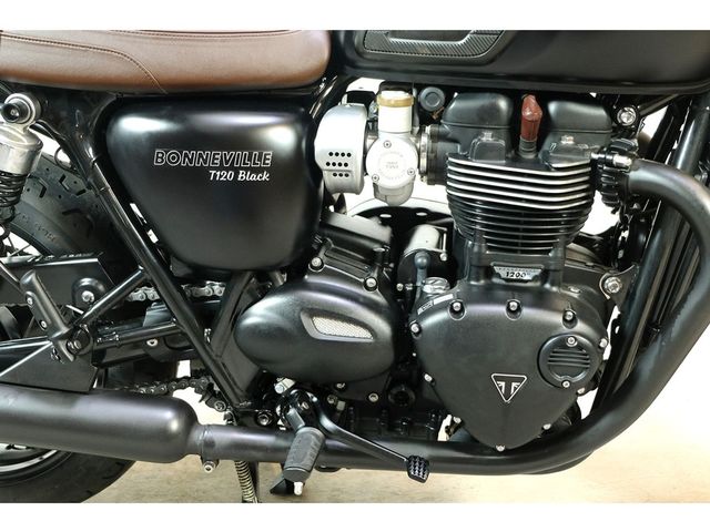 triumph - bonneville-t-120-black