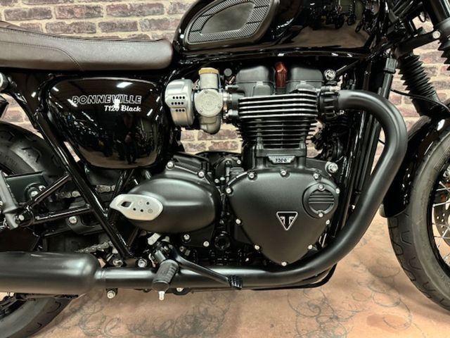 triumph - bonneville-t-120-black