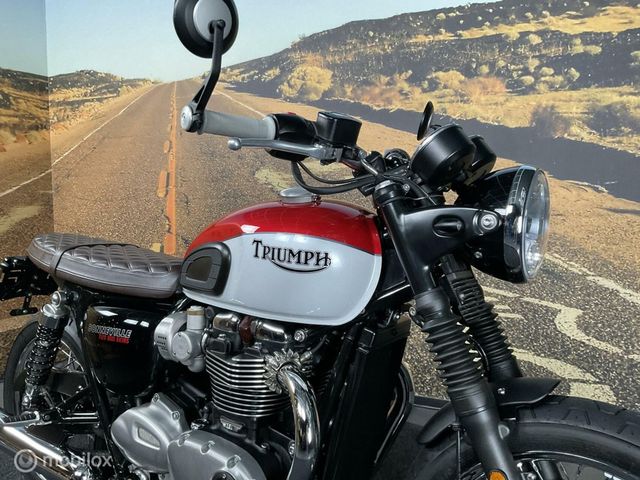triumph - bonneville-t-120-bud-ekins-se