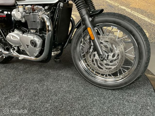 triumph - bonneville-t-120-bud-ekins-se