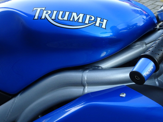 triumph - daytona-955i