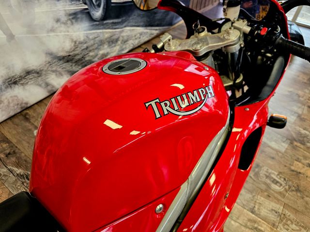 triumph - daytona-955i