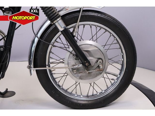 triumph - daytona-t-100-r