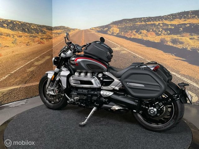 triumph - rocket-3-gt