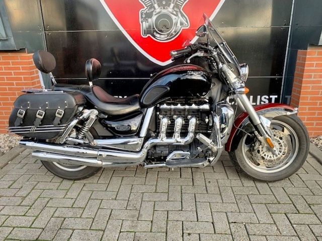 triumph - rocket-3-gt