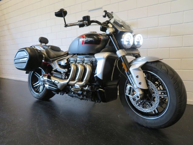 triumph - rocket-3-gt