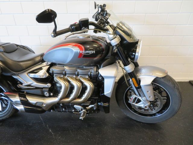 triumph - rocket-3-gt