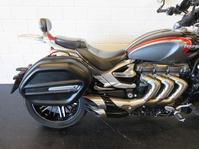 triumph - rocket-3-gt