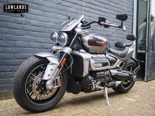 triumph - rocket-3-gt