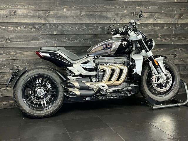 triumph - rocket-3-r-chrome-edition