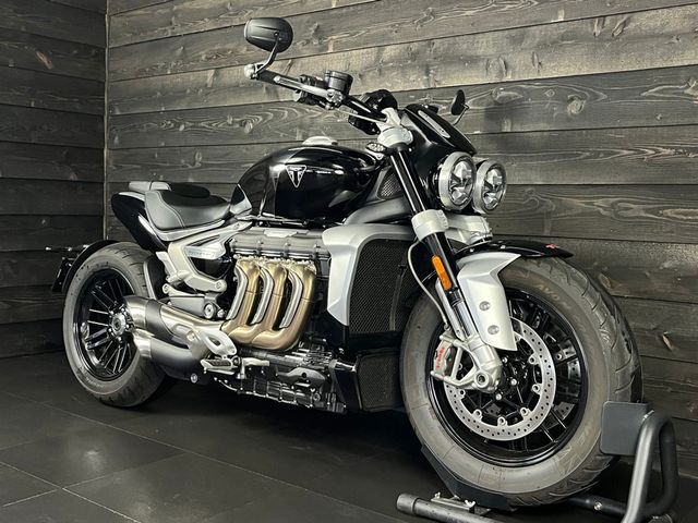 triumph - rocket-3-r-chrome-edition