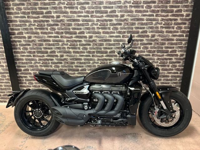triumph - rocket-3-storm-r