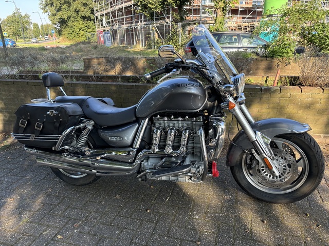 triumph - rocket-iii