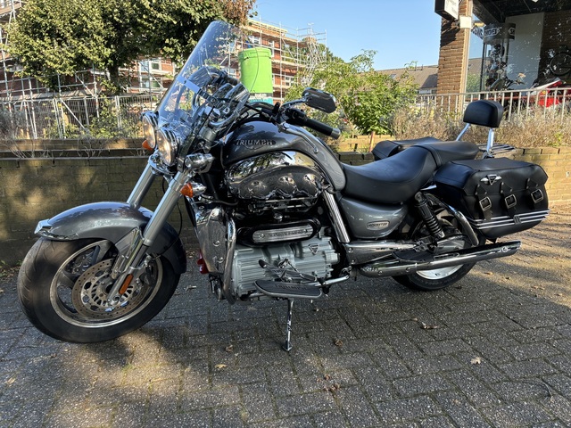 triumph - rocket-iii