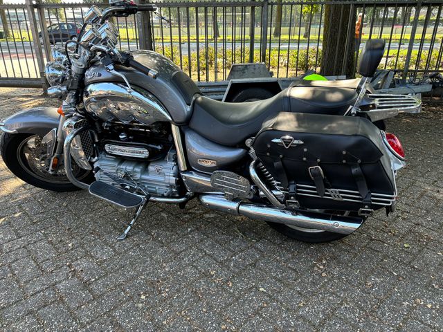 triumph - rocket-iii