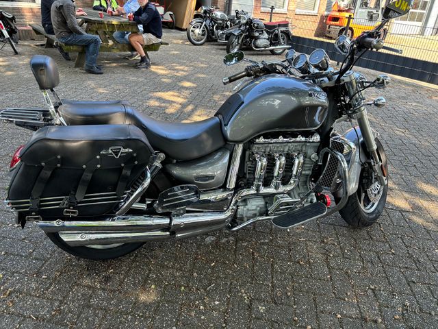 triumph - rocket-iii