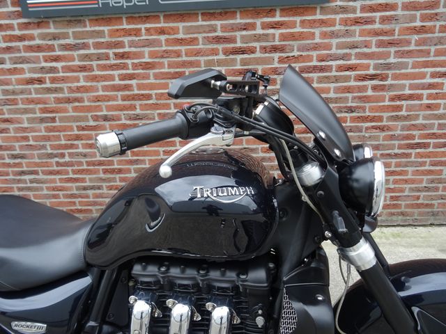 triumph - rocket-iii