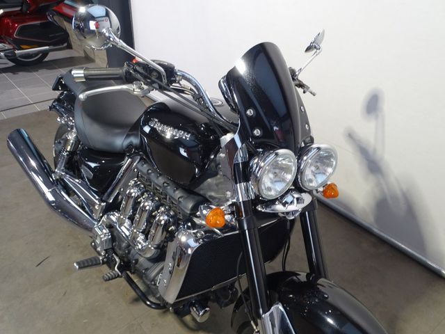 triumph - rocket-iii